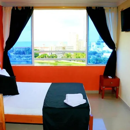 E11c Near The Sea With Pool Apartamento